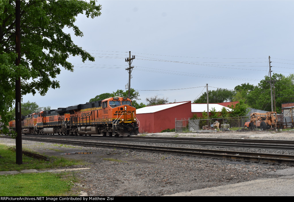 BNSF 6682 1053 4097